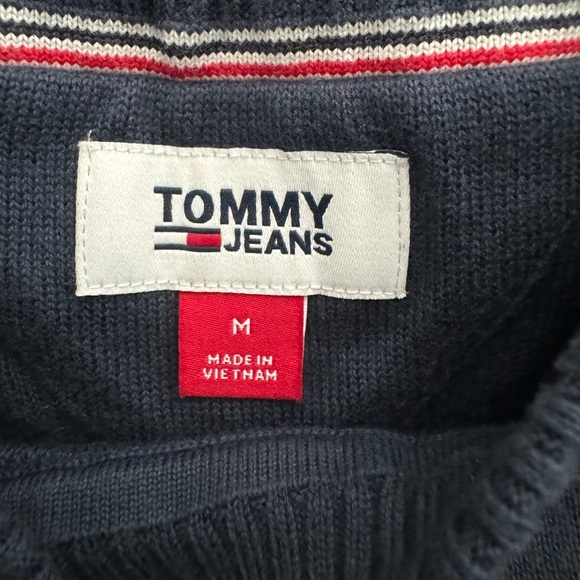 Cropped top - Picture 3 of 3